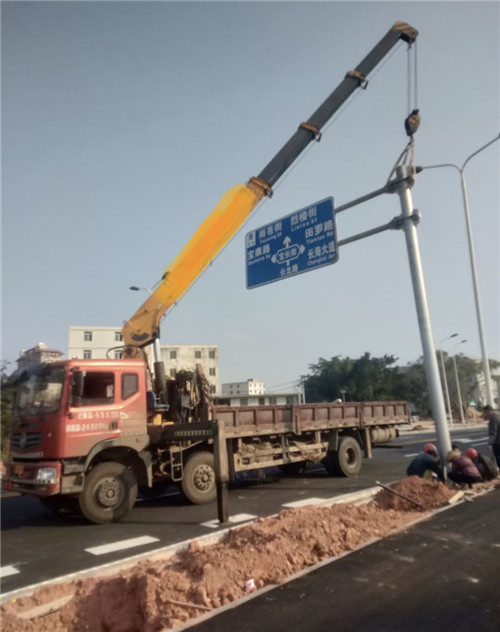 淄川区设备吊装租赁吊车要用多大吊车